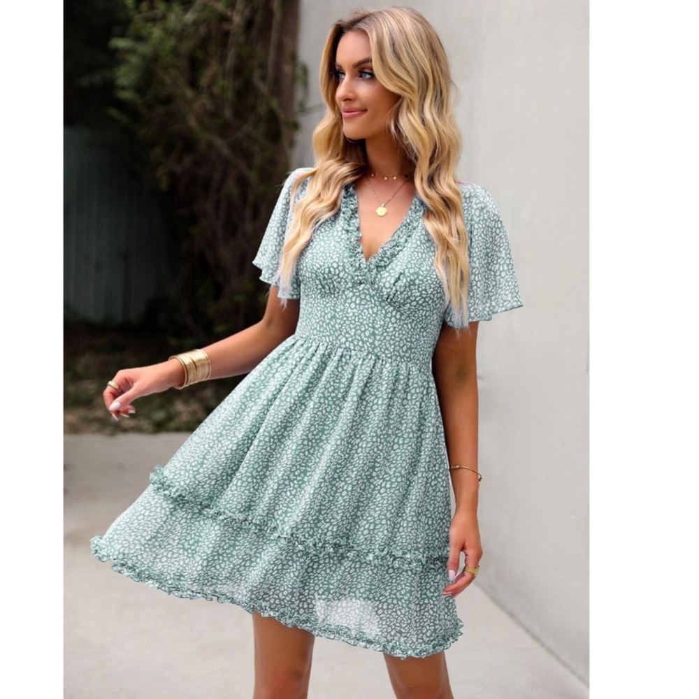 Floral Green Dress Summer V-Neck Short Mini - Picture 4 of 6
